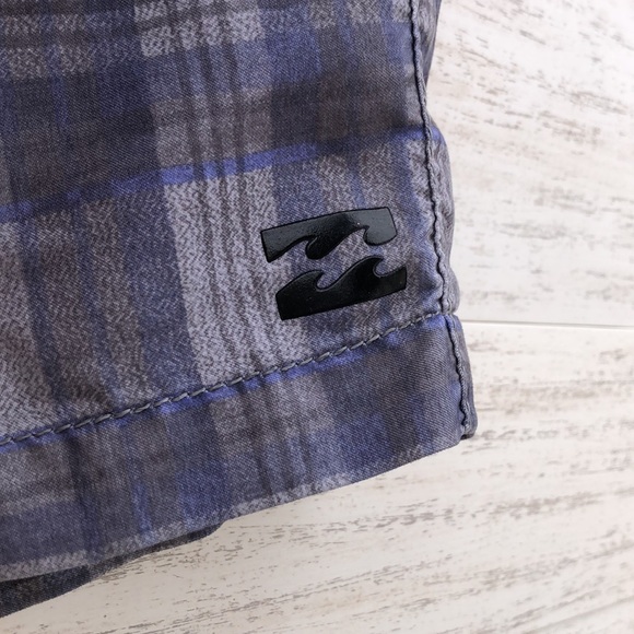 BILLABONG MENS SHORTS | SIZE 32 - Picture 3 of 4